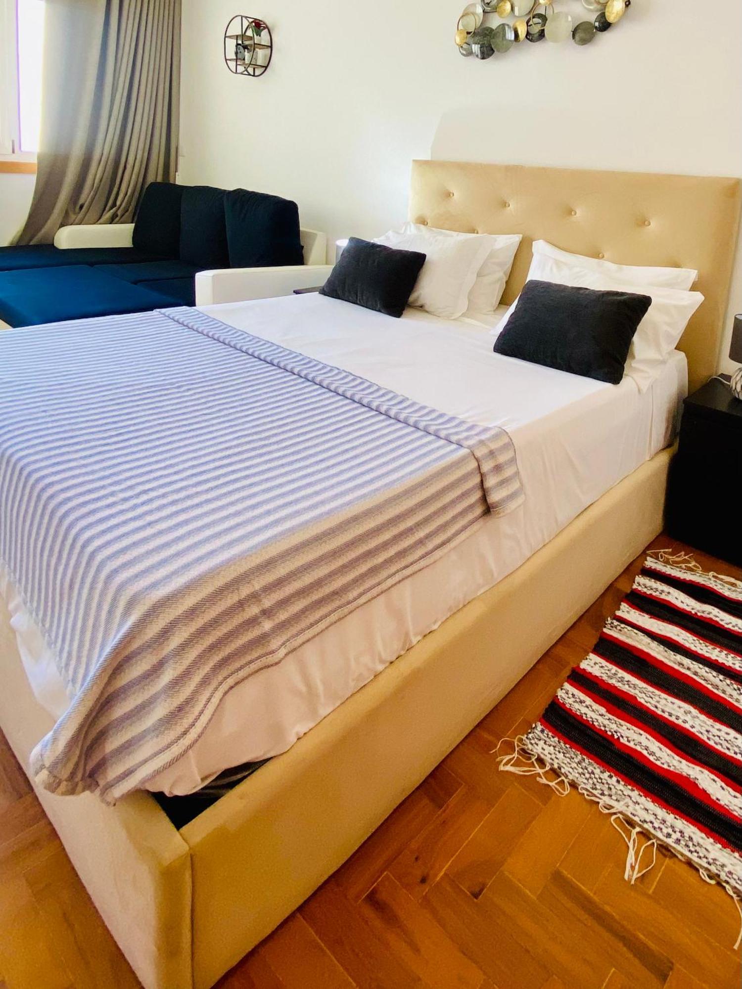 Beautiful Flats In The Best Location Lejlighed Porto Eksteriør billede